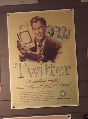 2. twitter.png