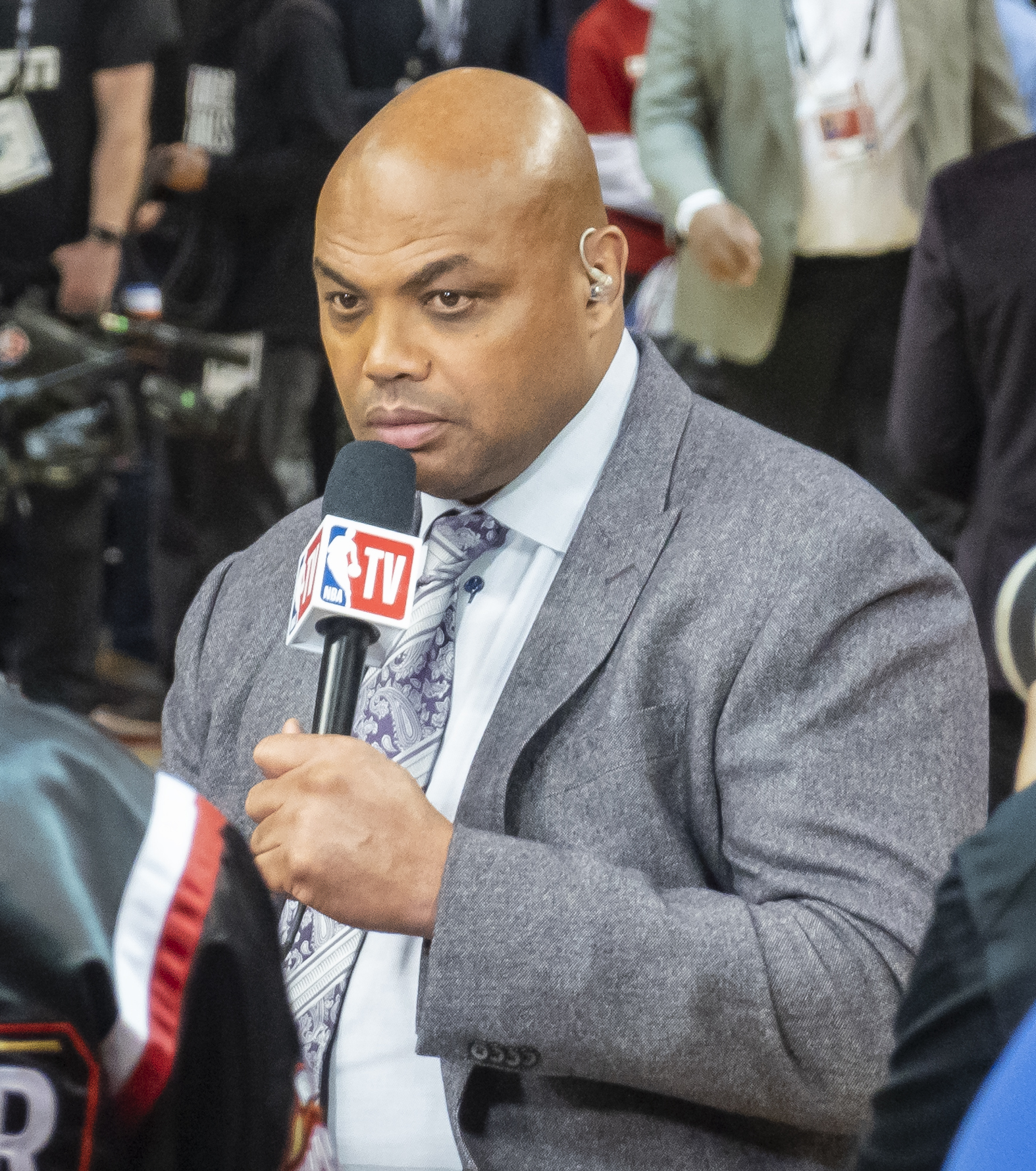 1_charles_barkley_2019_(cropped).jpg