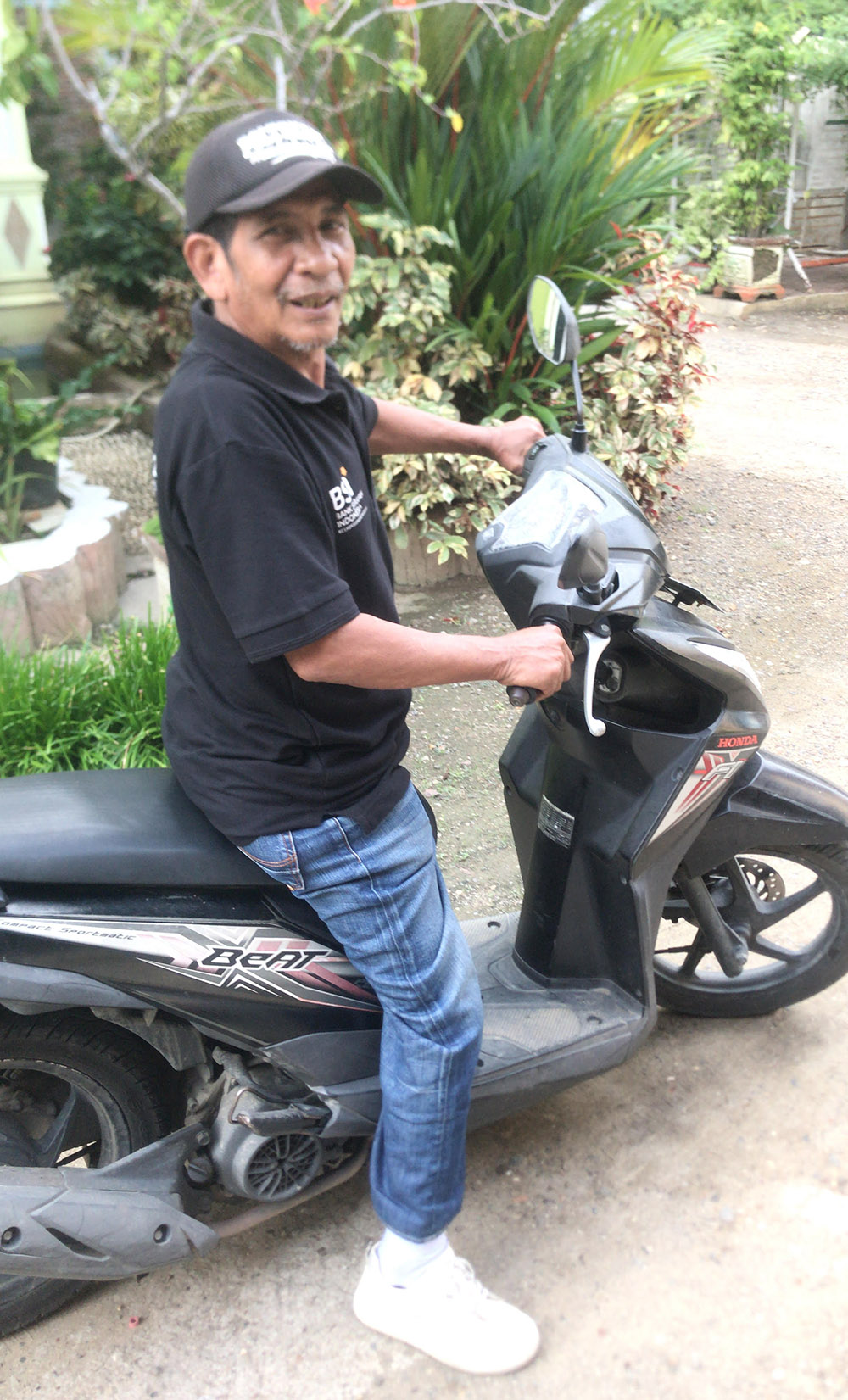 Manajer Adlin.jpg