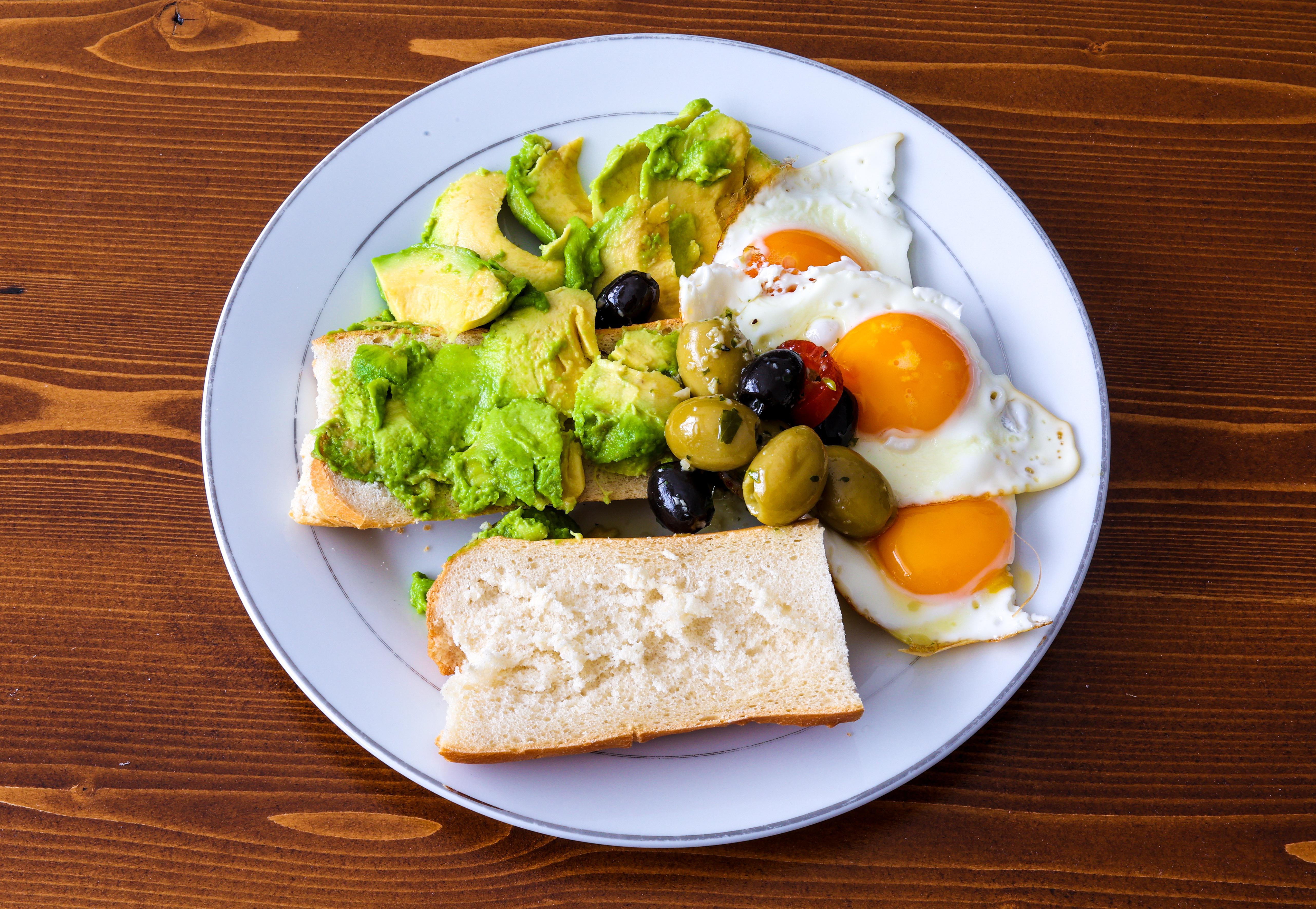 breakfast-6067436.jpg