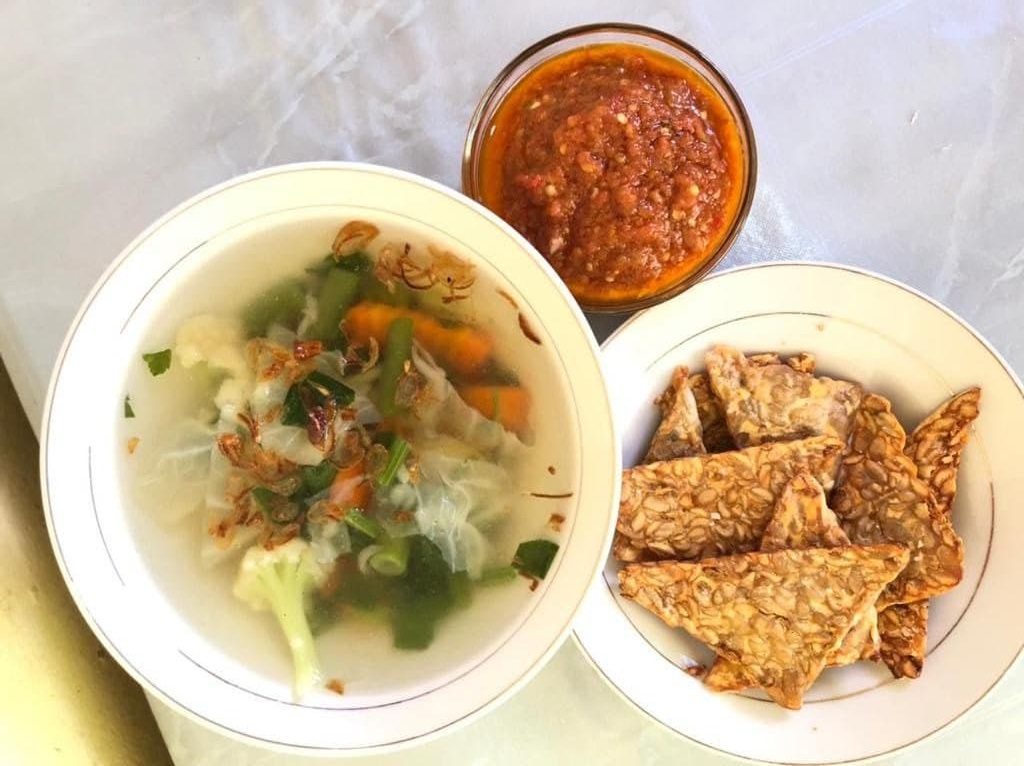 makan siang.jpg