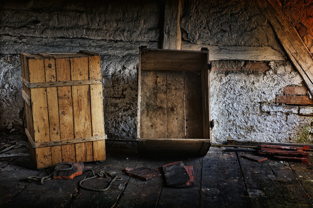 attic-540831_1280.jpg