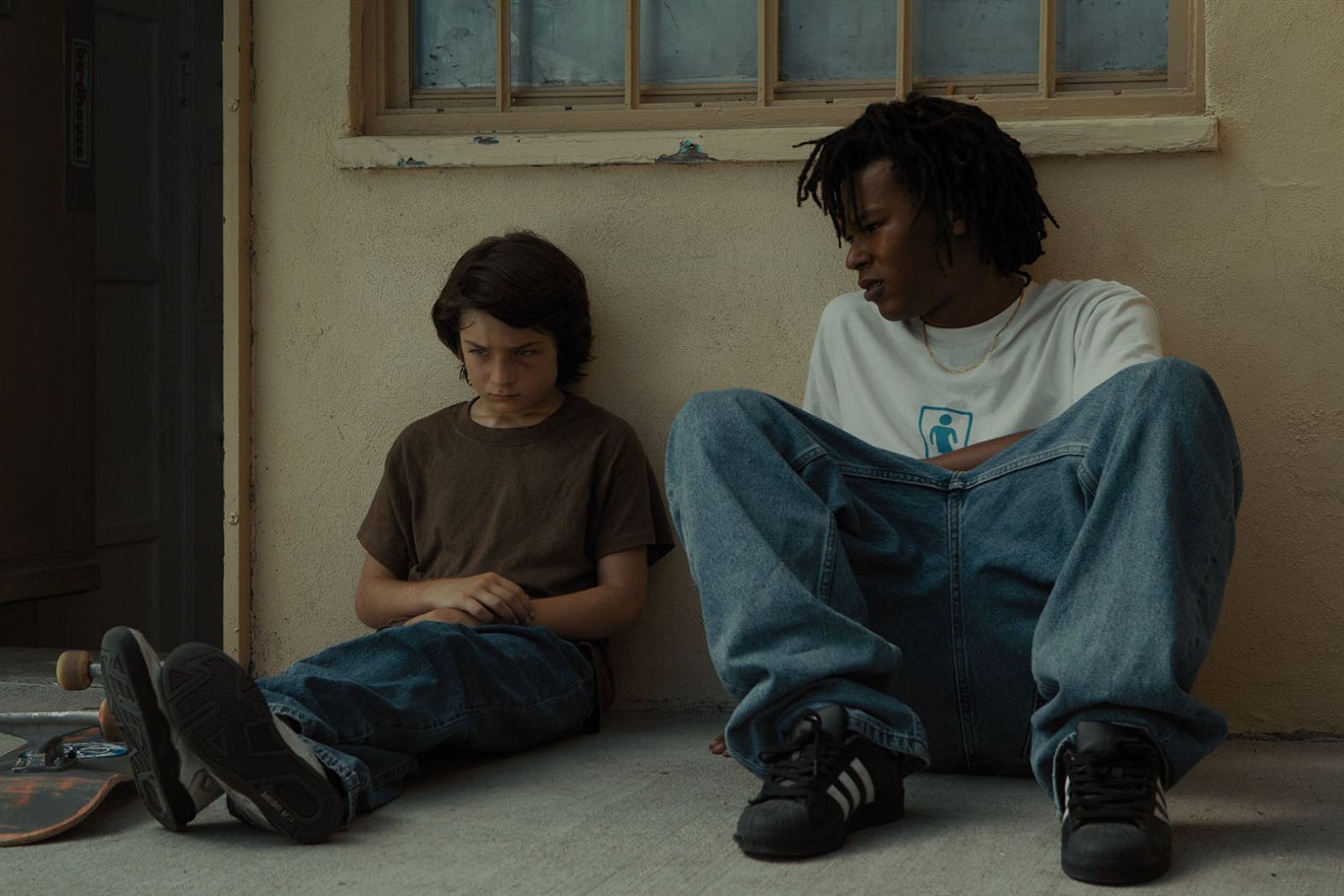 Mid90s Trailer: Jonah Hills New Coming-of-Age Movie Shows Friends Becoming Family