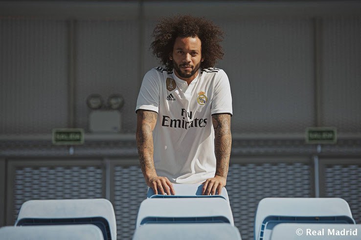 4-real-madrid-18-19-home-kit-2.jpg