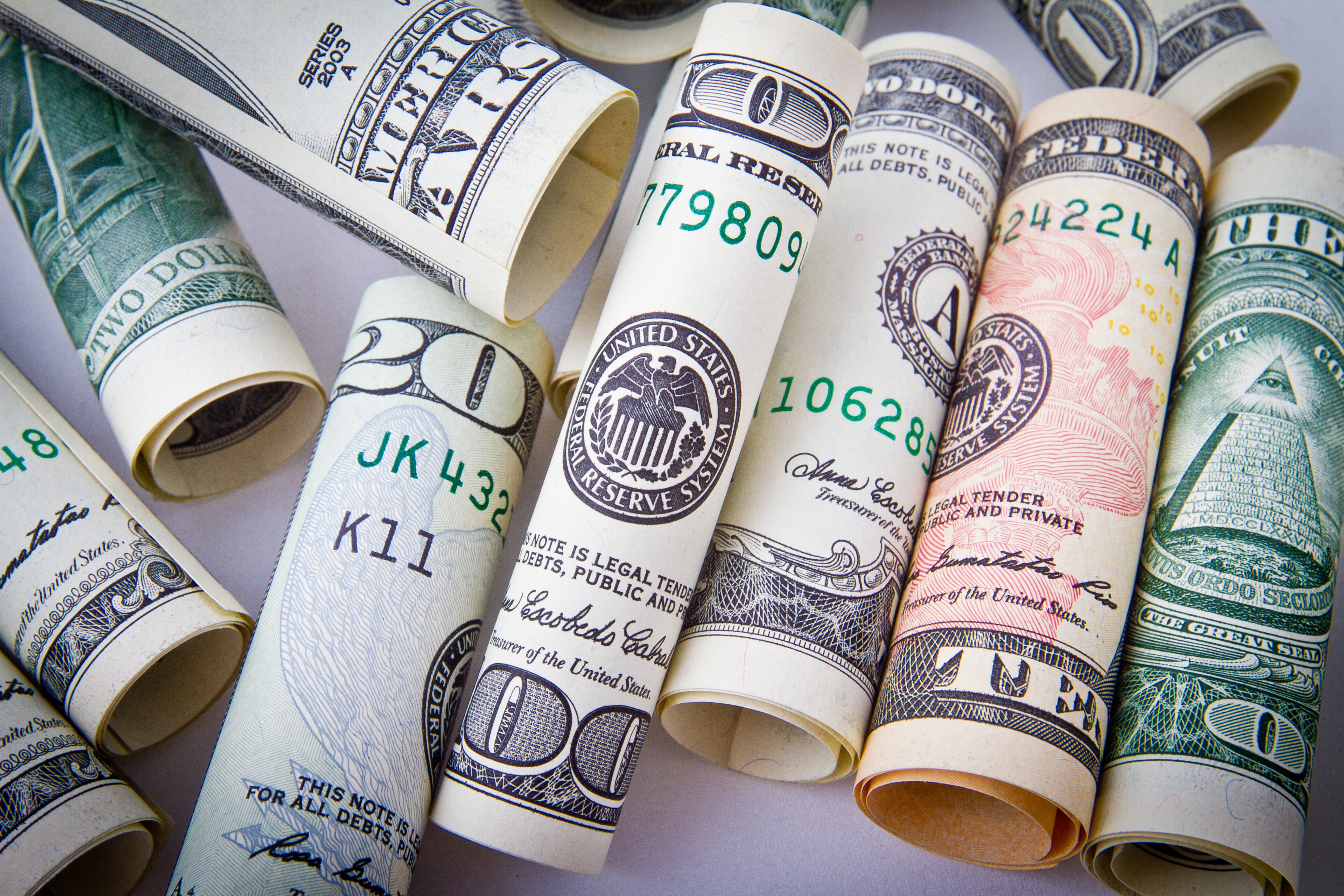 bank-notes-cash-cash-money-164527.jpg