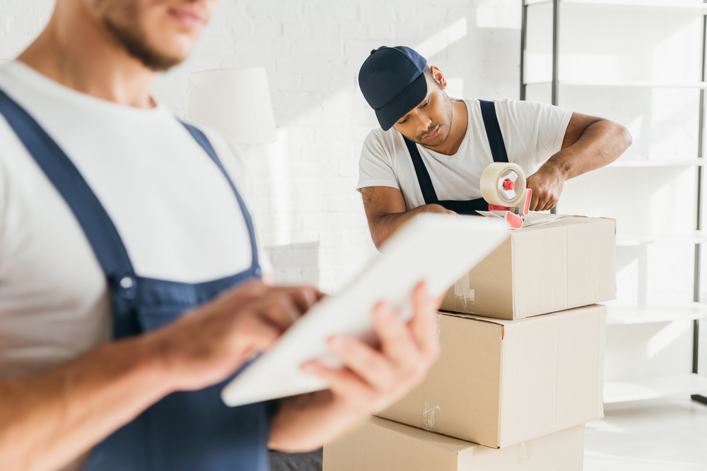 Packers and movers in Oman (6).jpg