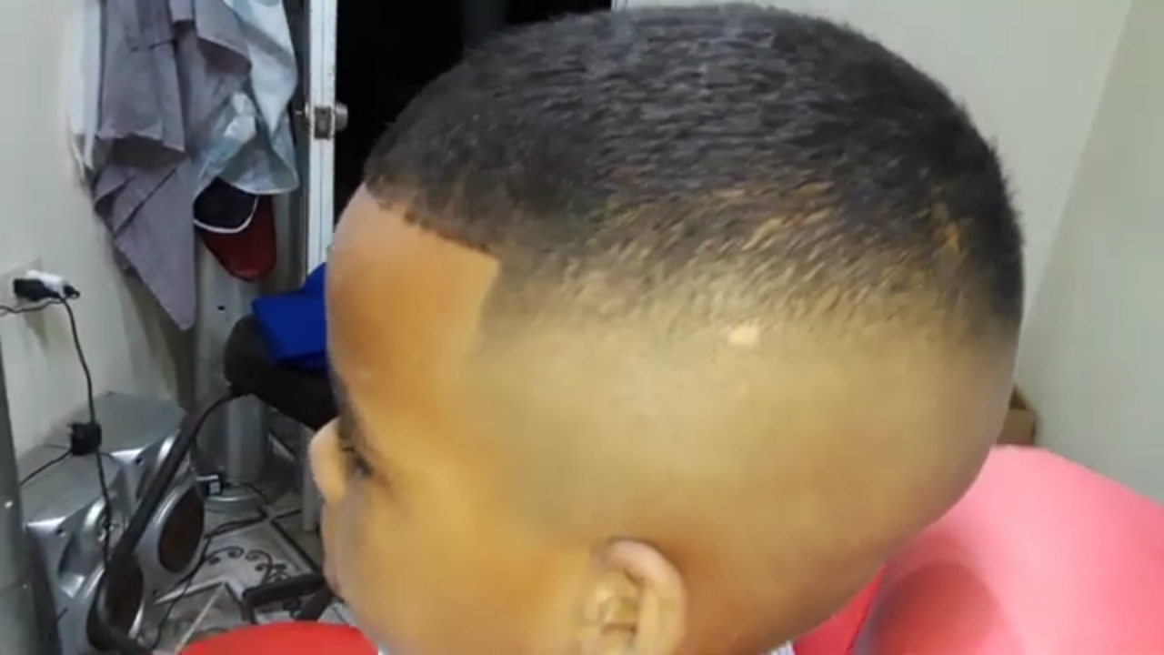 Screenshot_20230422-235933_YouTube.jpg