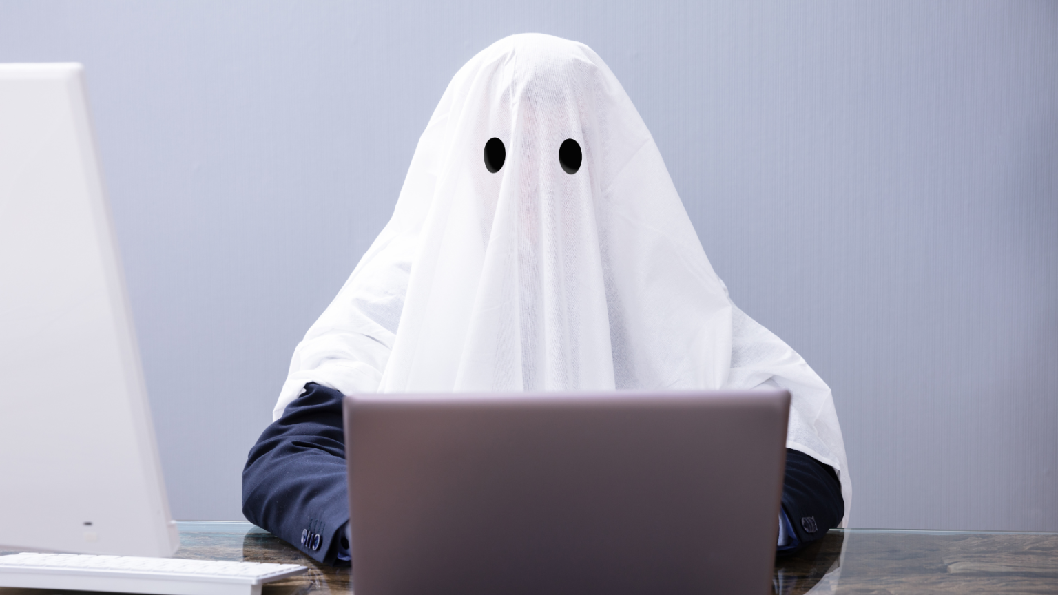 Co-Authoring vs Ghostwriting_Which One’s Right for Your Book (1).png