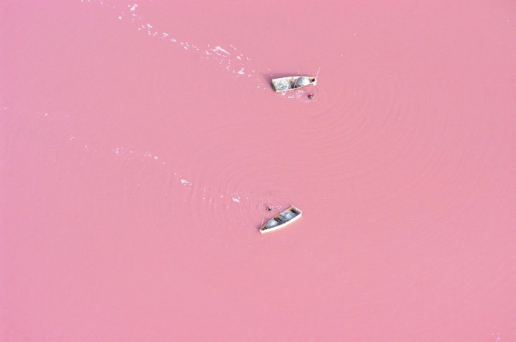 Retba0-740x491.jpg