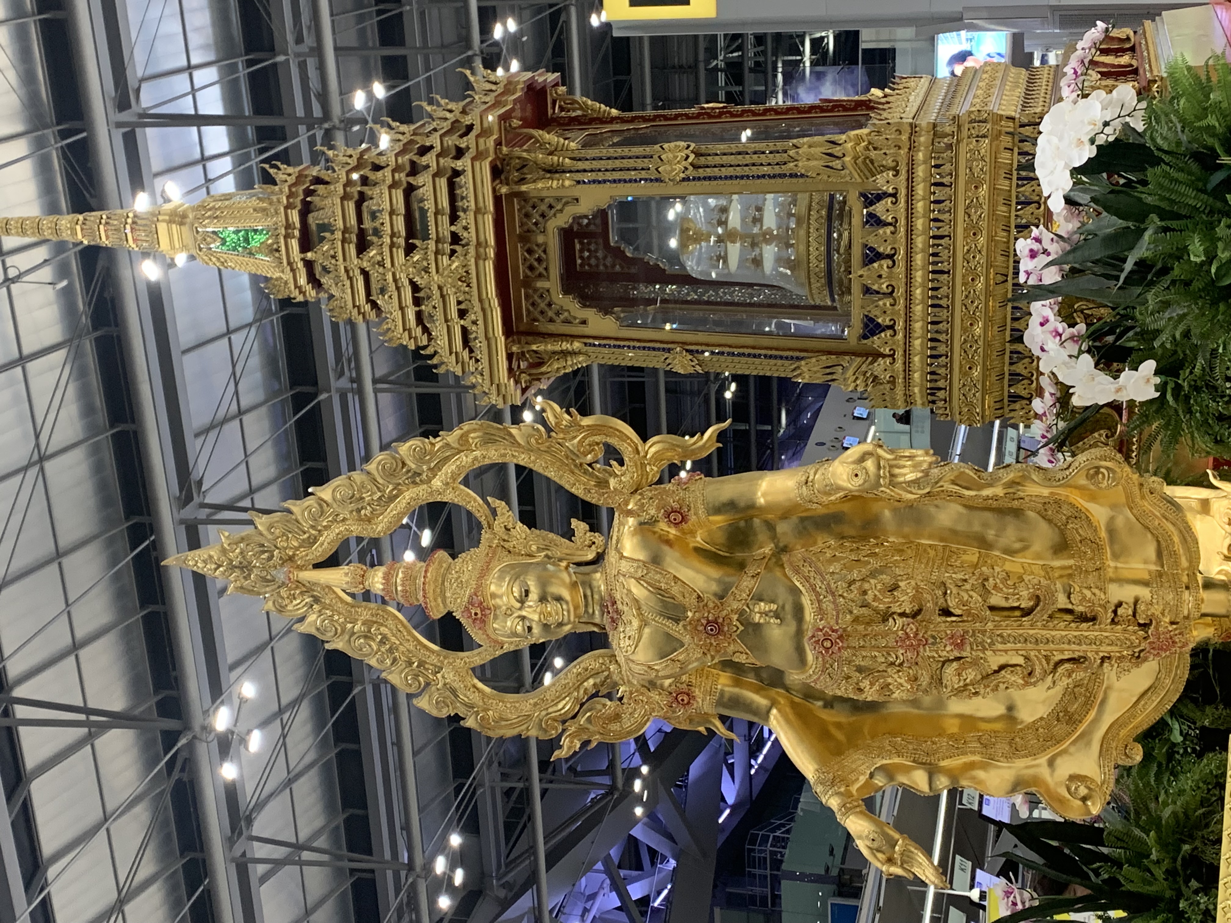 statue2.jpg