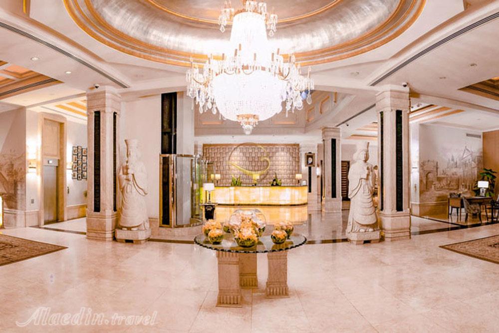 espinas-palace-saadat-abaad-rooms-and-suits-alaedintravel1.jpg