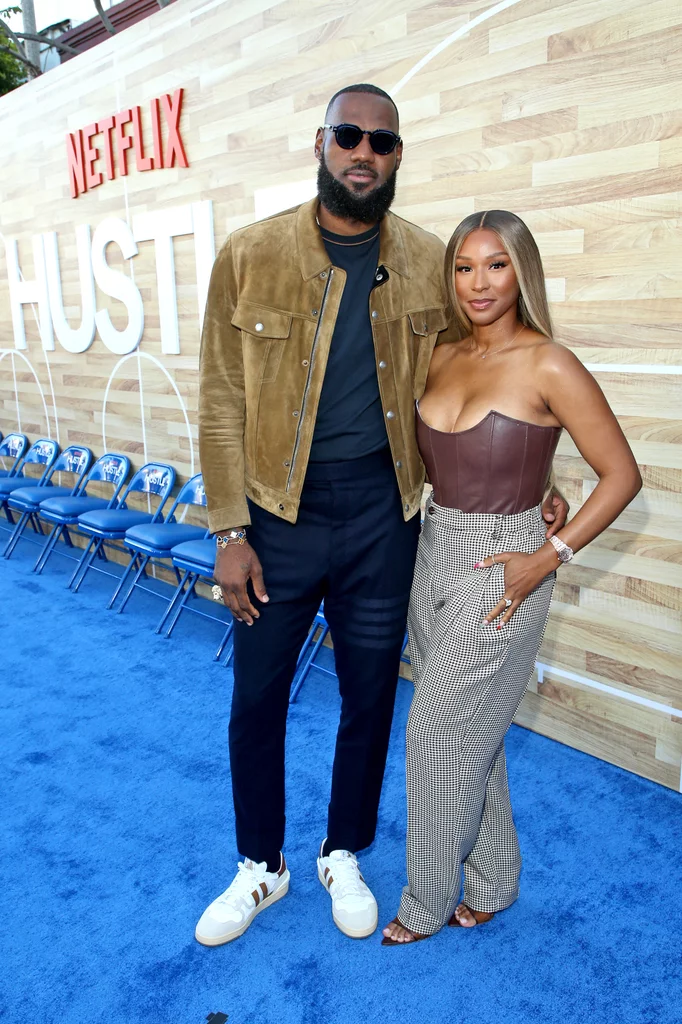 lebron-savannah-james-hustle-movie-premiere (2).webp