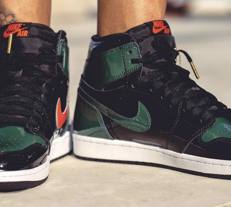 solefly-miami-art-basel-air-jordan-1-green-patent-leather-friends-family-on-feet-av3905-038-(4).jpg