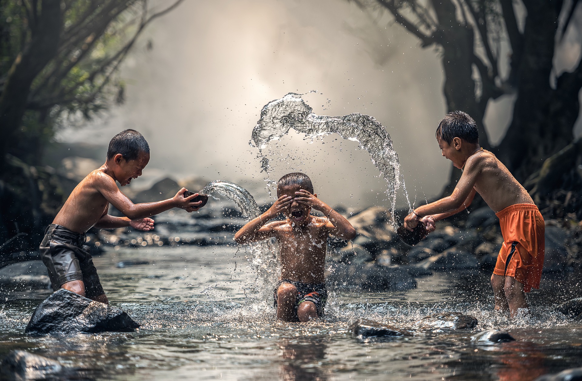 children-gc9f14d652_1920.jpg