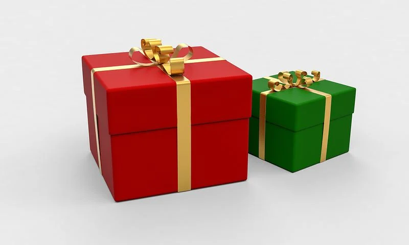 presents-1893642__480.webp