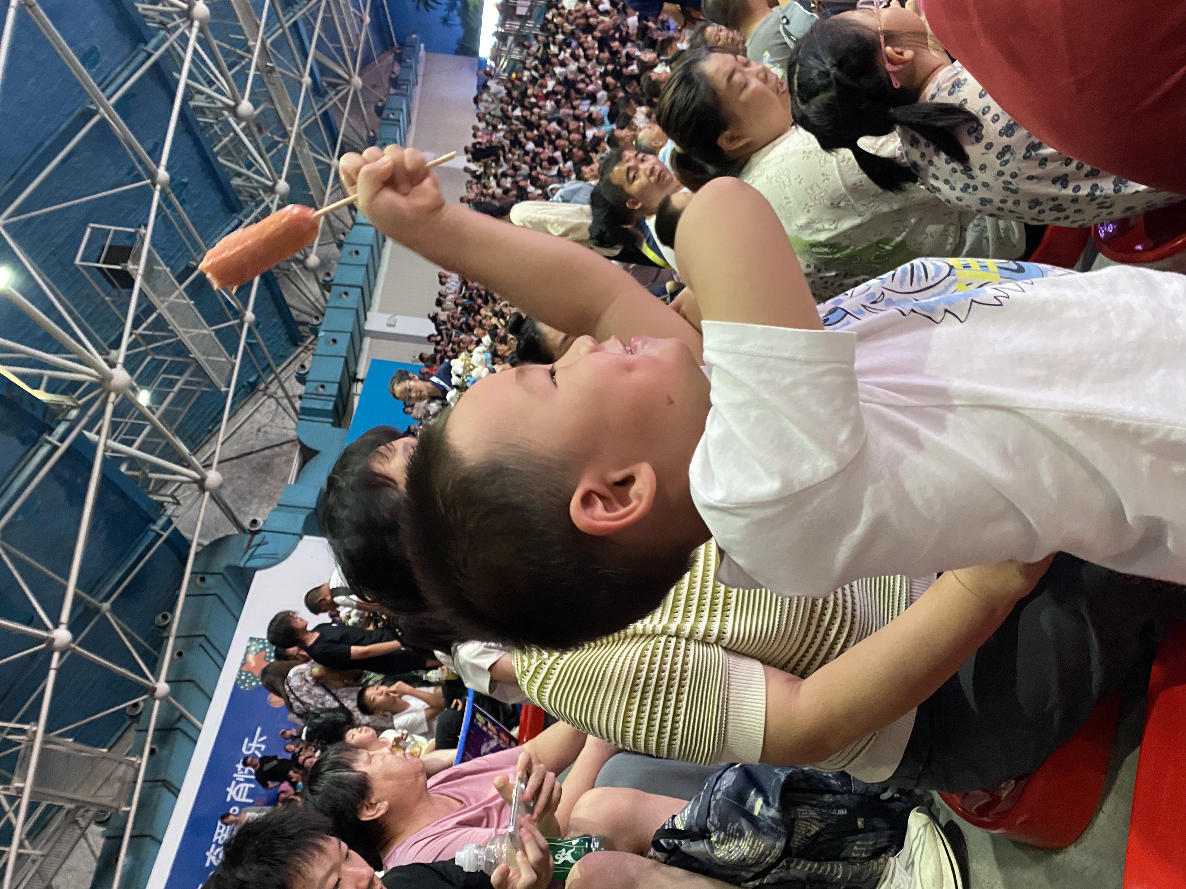 奥特曼.jpg