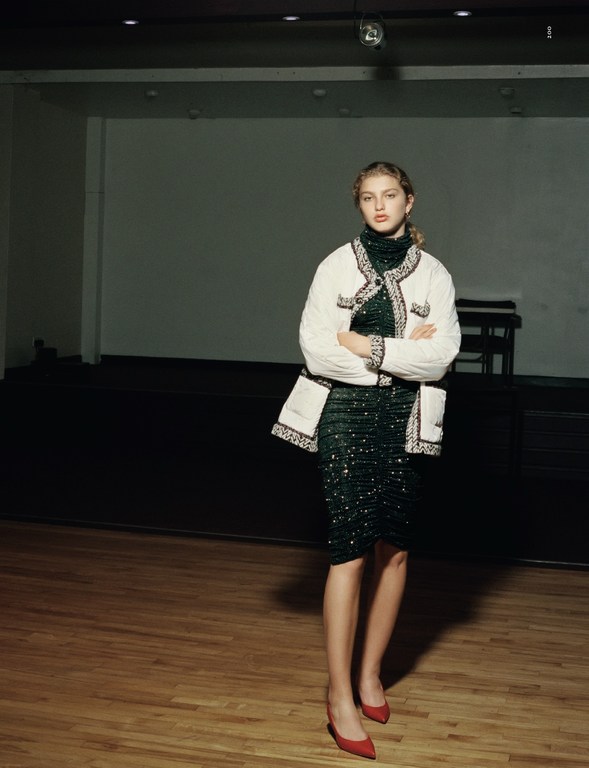 Dorit Revelis by Letty Schmiterlow for Dazed Summer 2018 Editorial 5.jpg