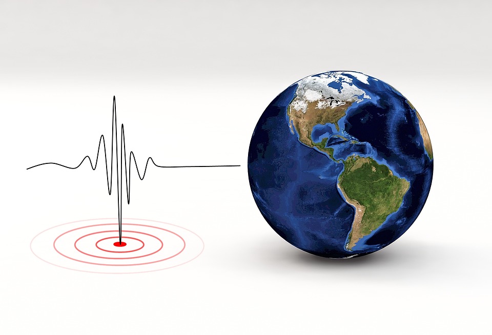 earthquake-3167693_960_720.jpg