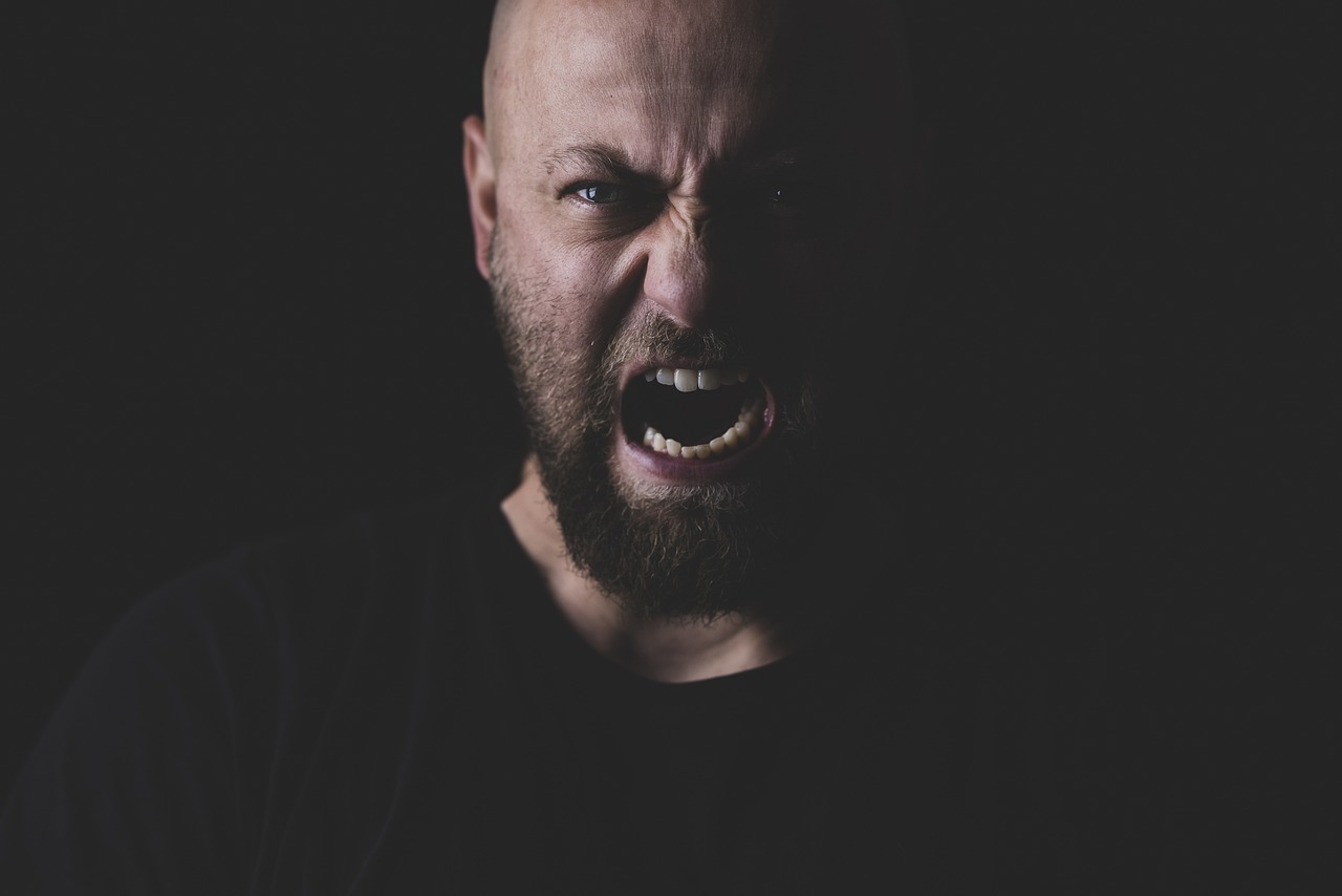 man-5891130_1280.jpg