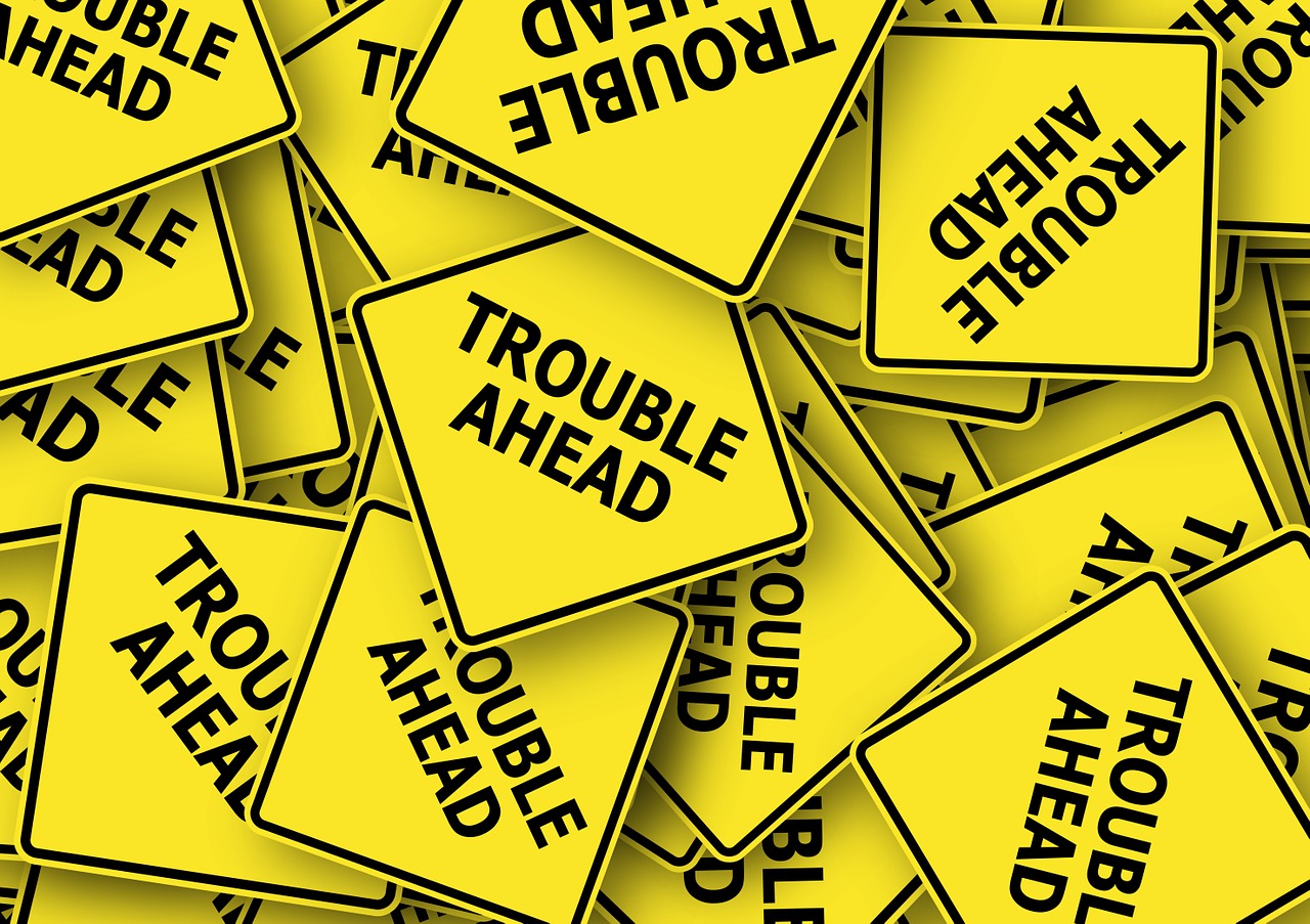 road-sign-1274312_1280.jpg