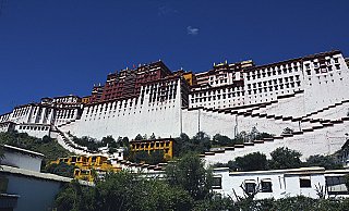 potala-4729794_1280-small (1).jpg