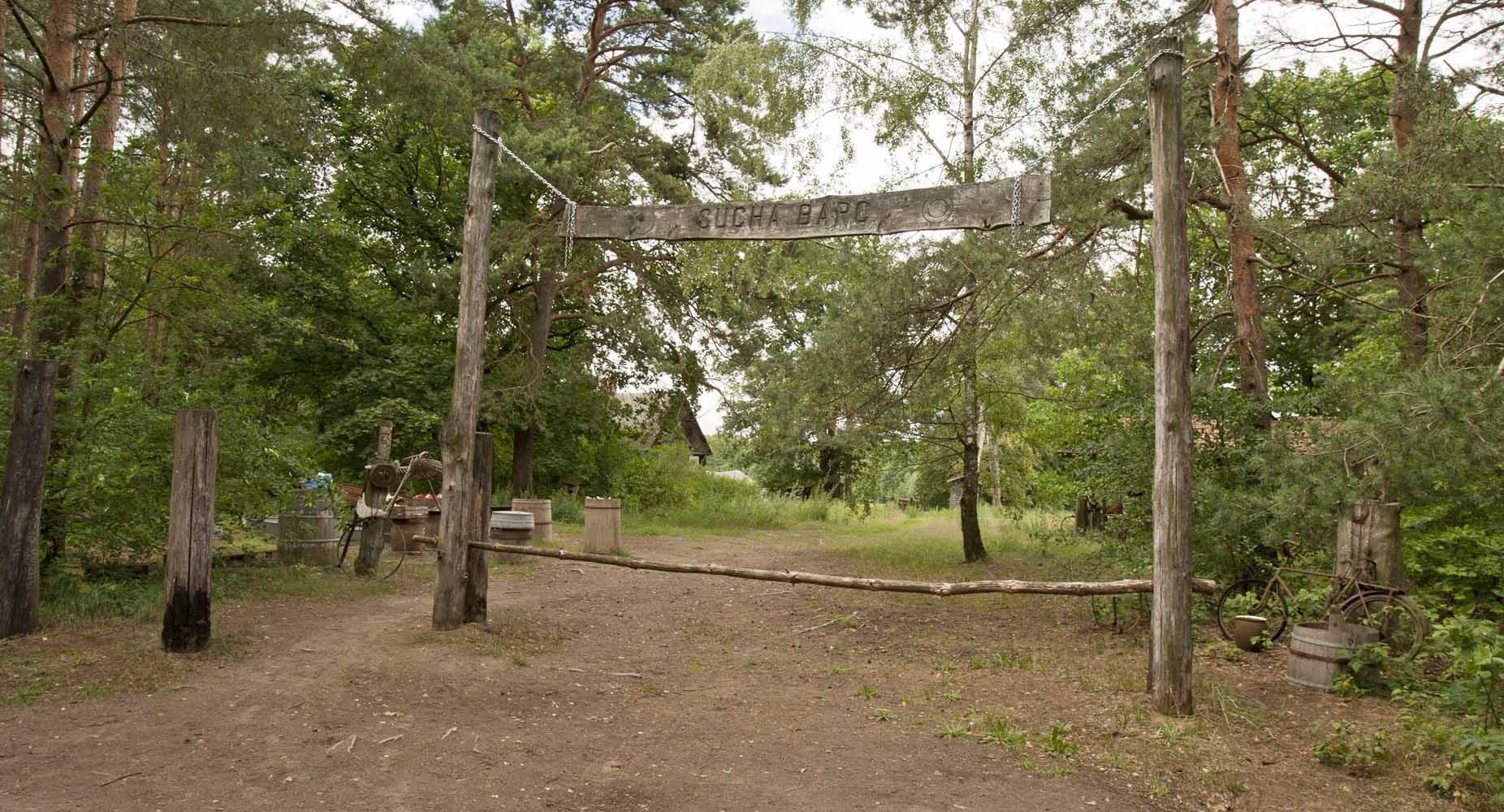 Brama do posiadłości Króla Biebrzy