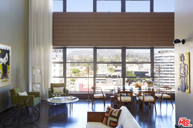 2-story-lofts-for-lease-20-591264.jpg