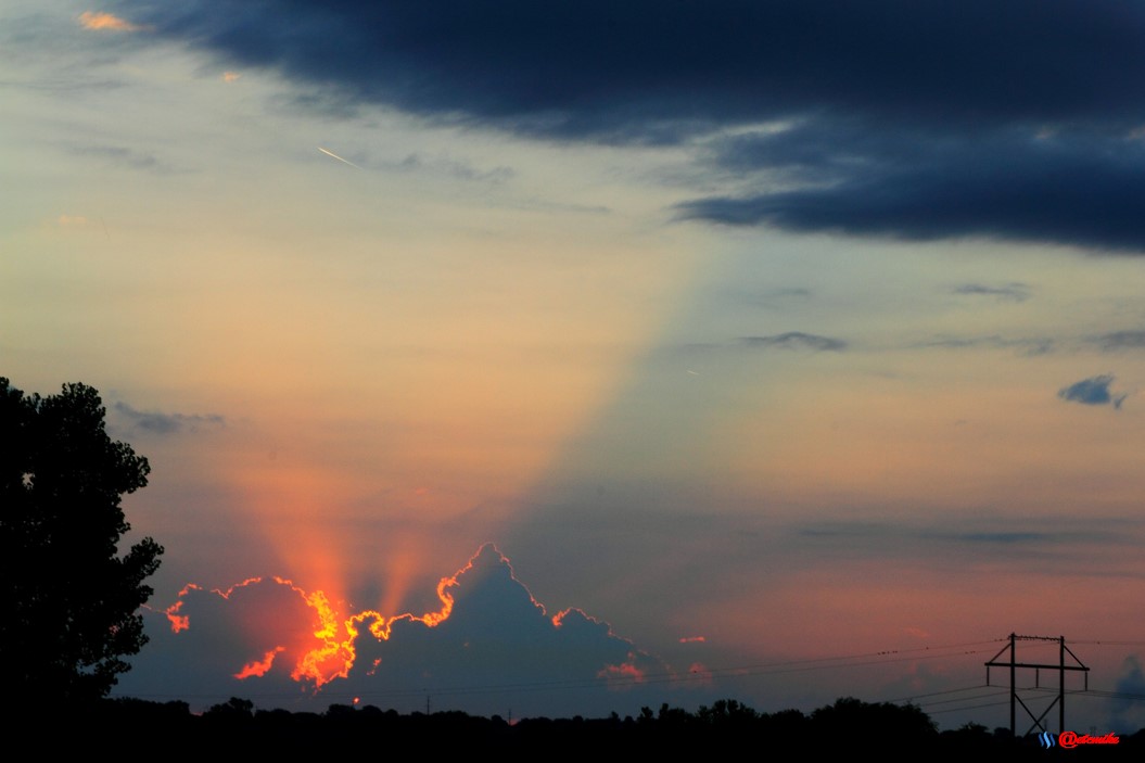 dawn sunrise clouds silhouettes silhouetted colorful SR0135.JPG