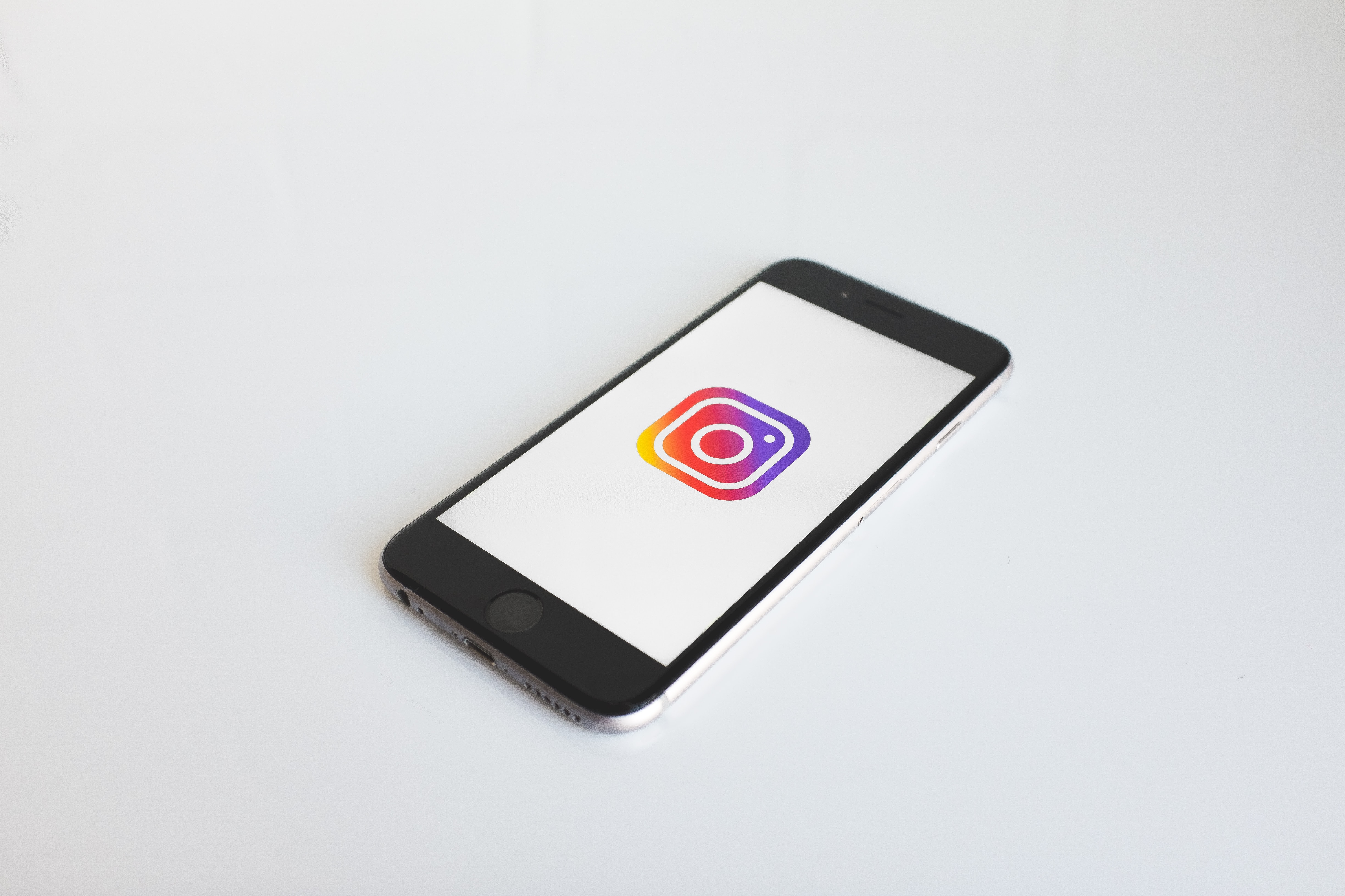 neonbrand-nZJBt4gQlKI-unsplash.jpg