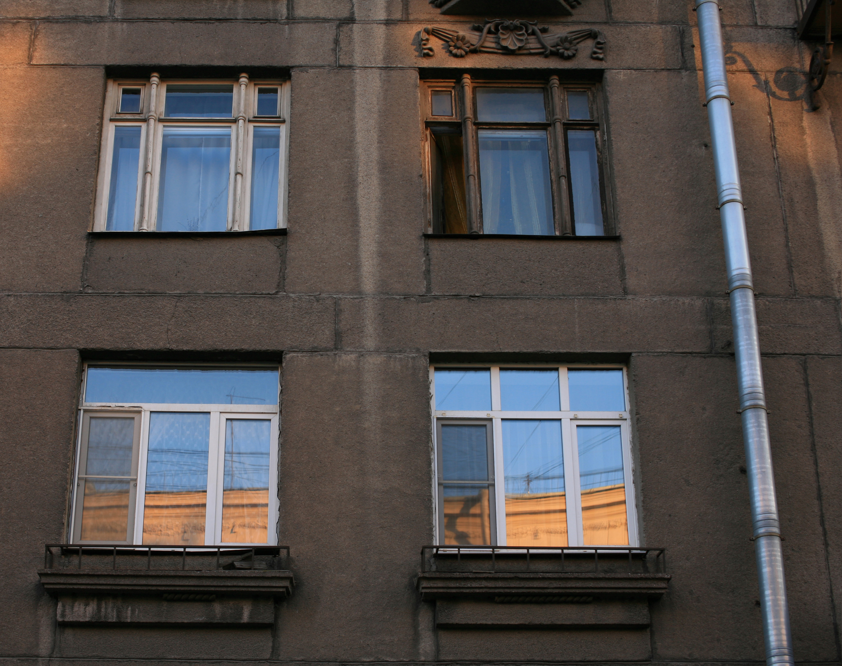 wed_2523_ikna_old_new.jpg