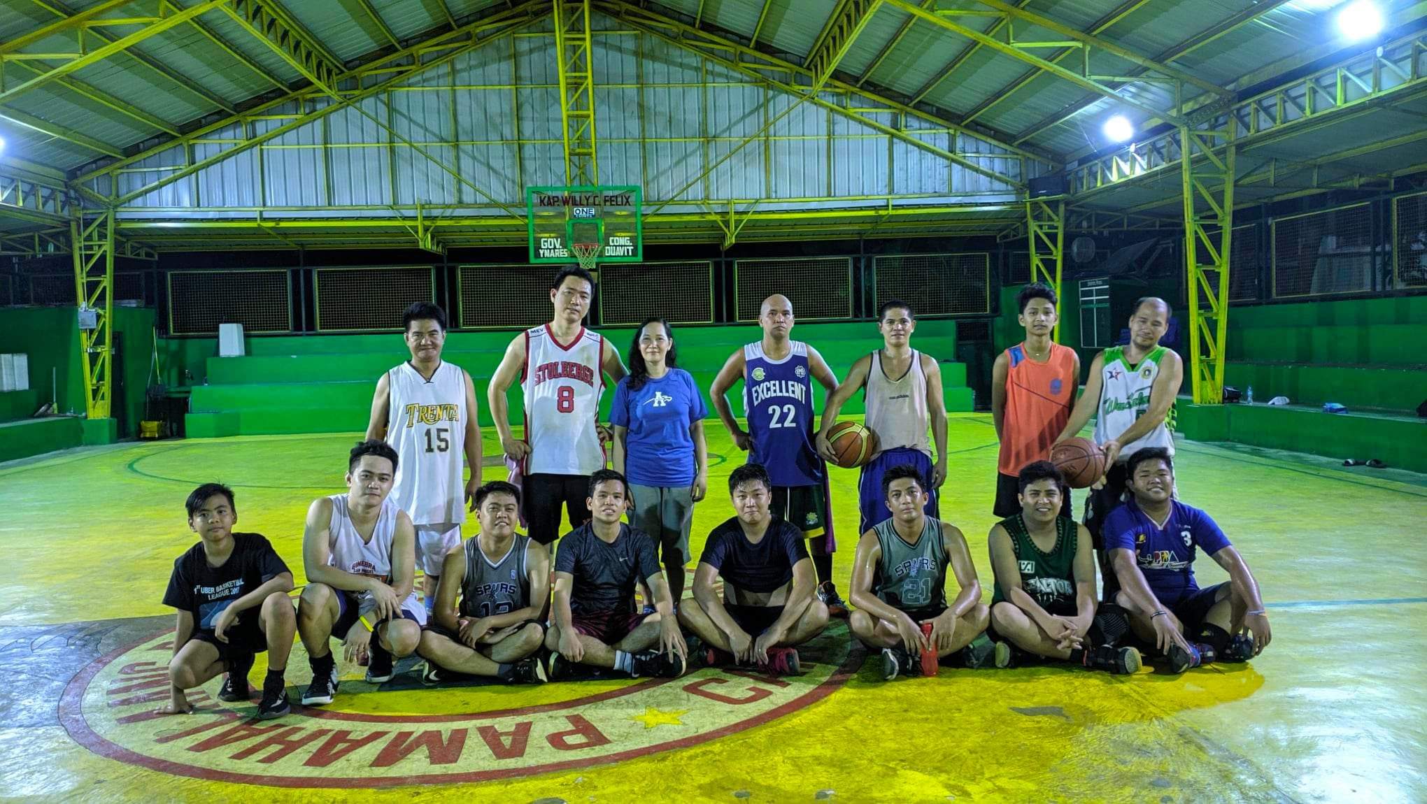 We play basketball.jpeg