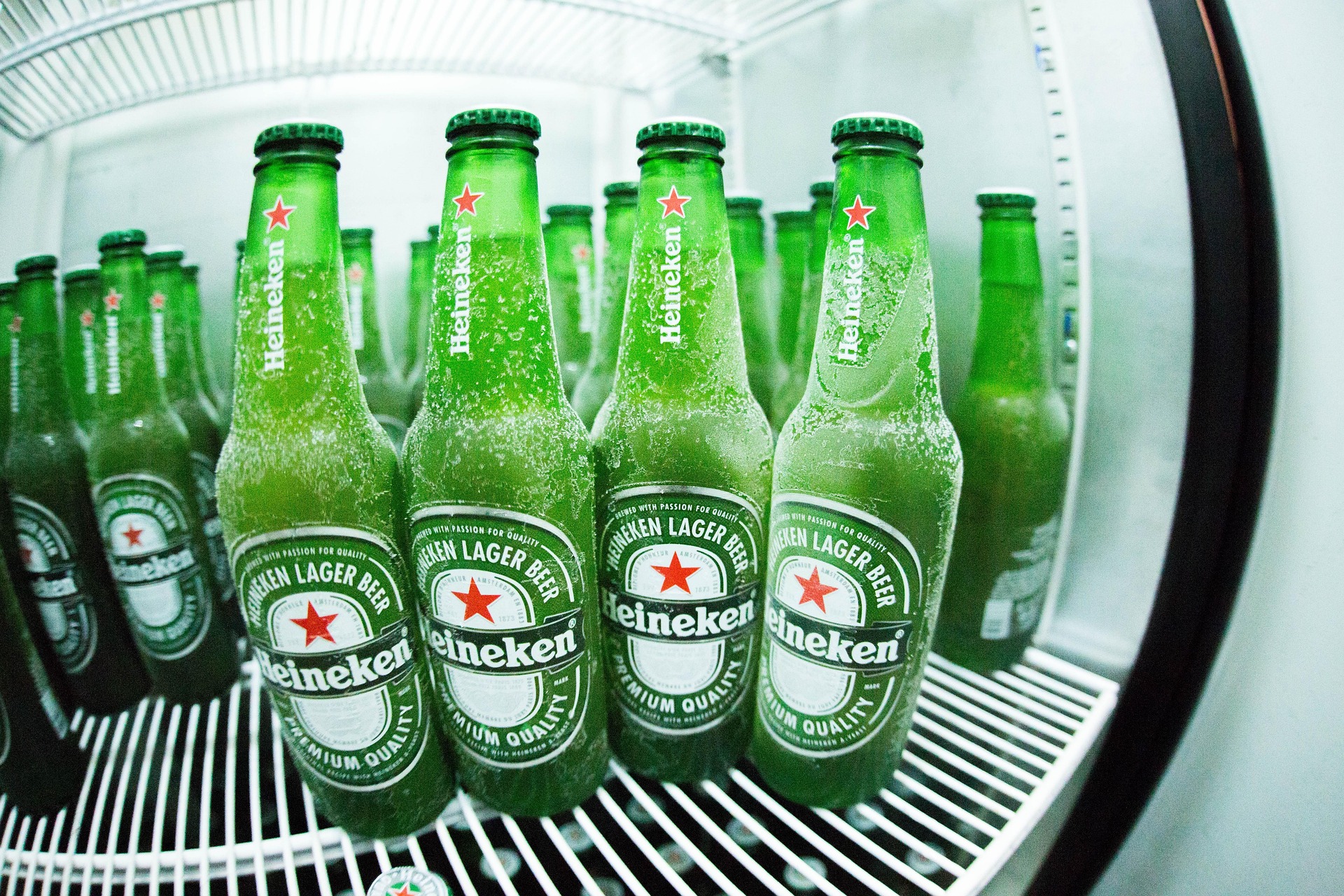 stocksnap-bottles-2586197_1920.jpg
