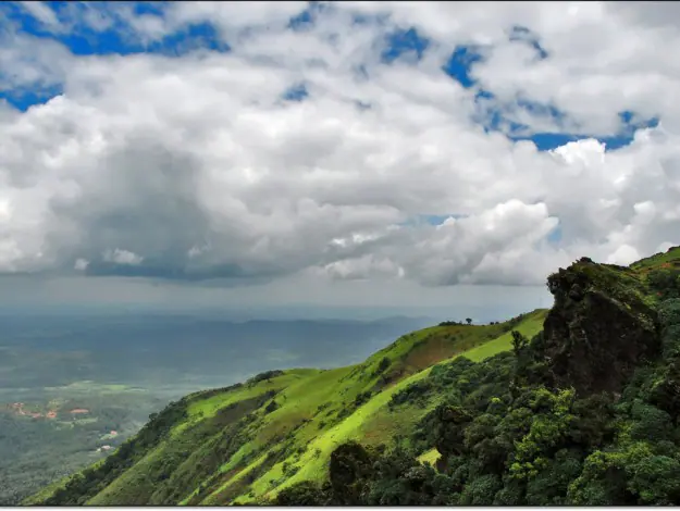 mullayangiri-.webp