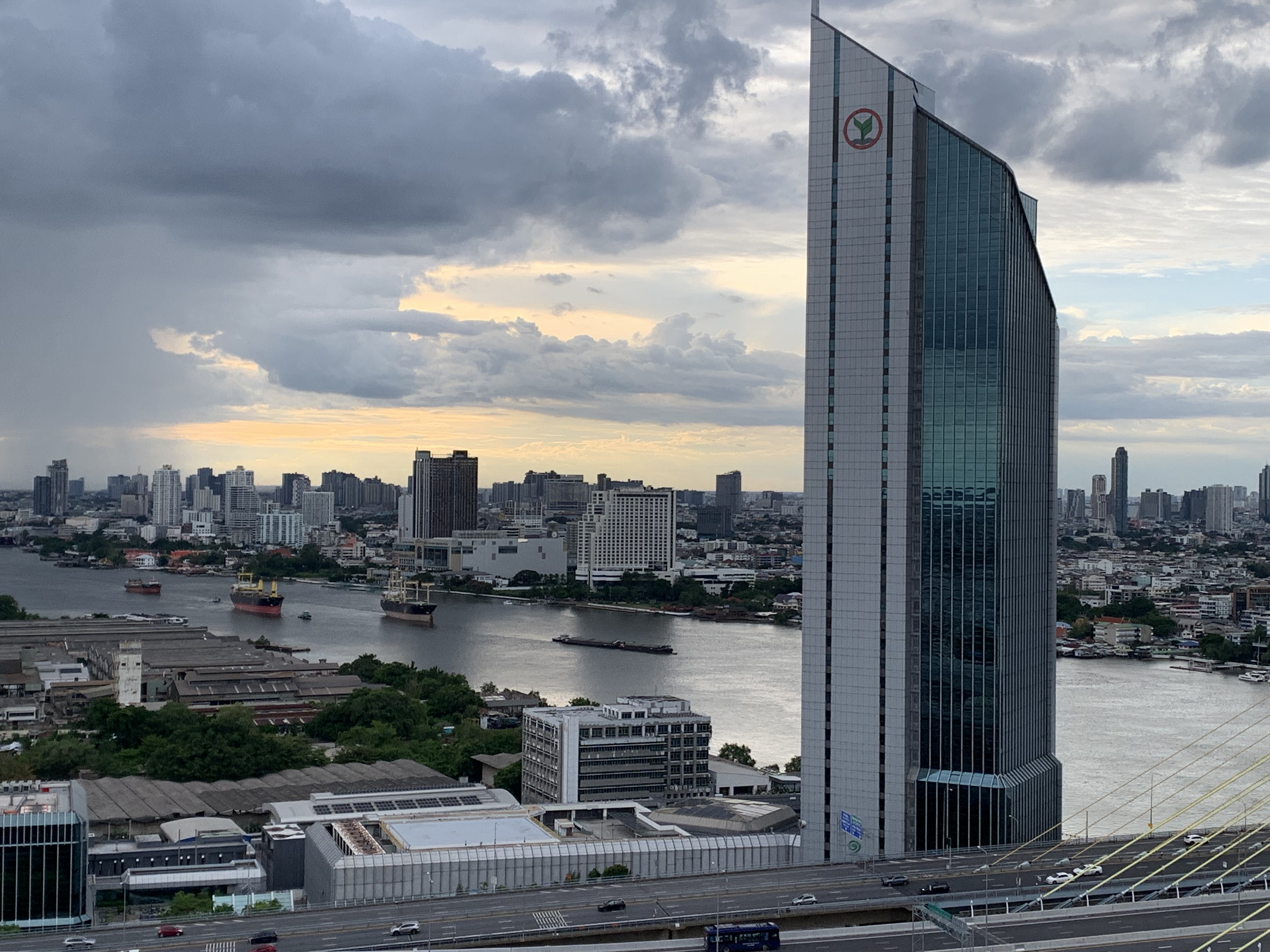 Chao Phraya River14.jpg