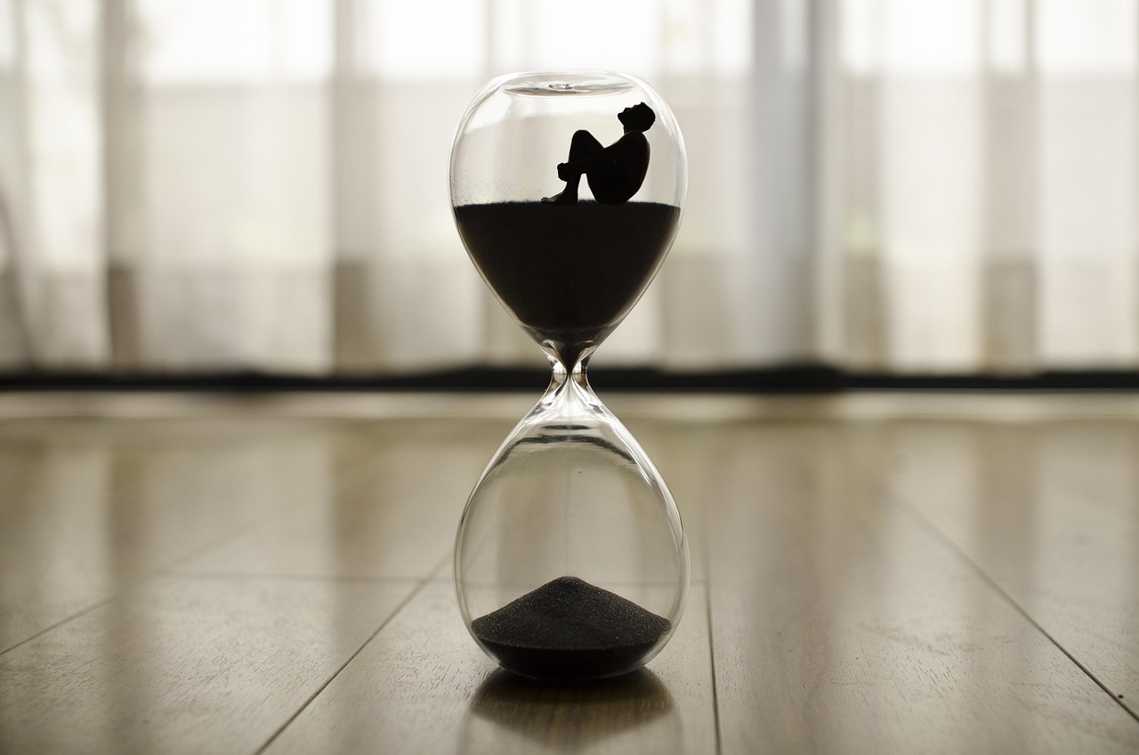 xaviandrew-time-1485384_1280.jpg