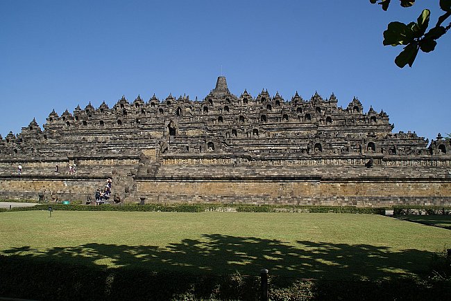borobodur-large (2).jpg