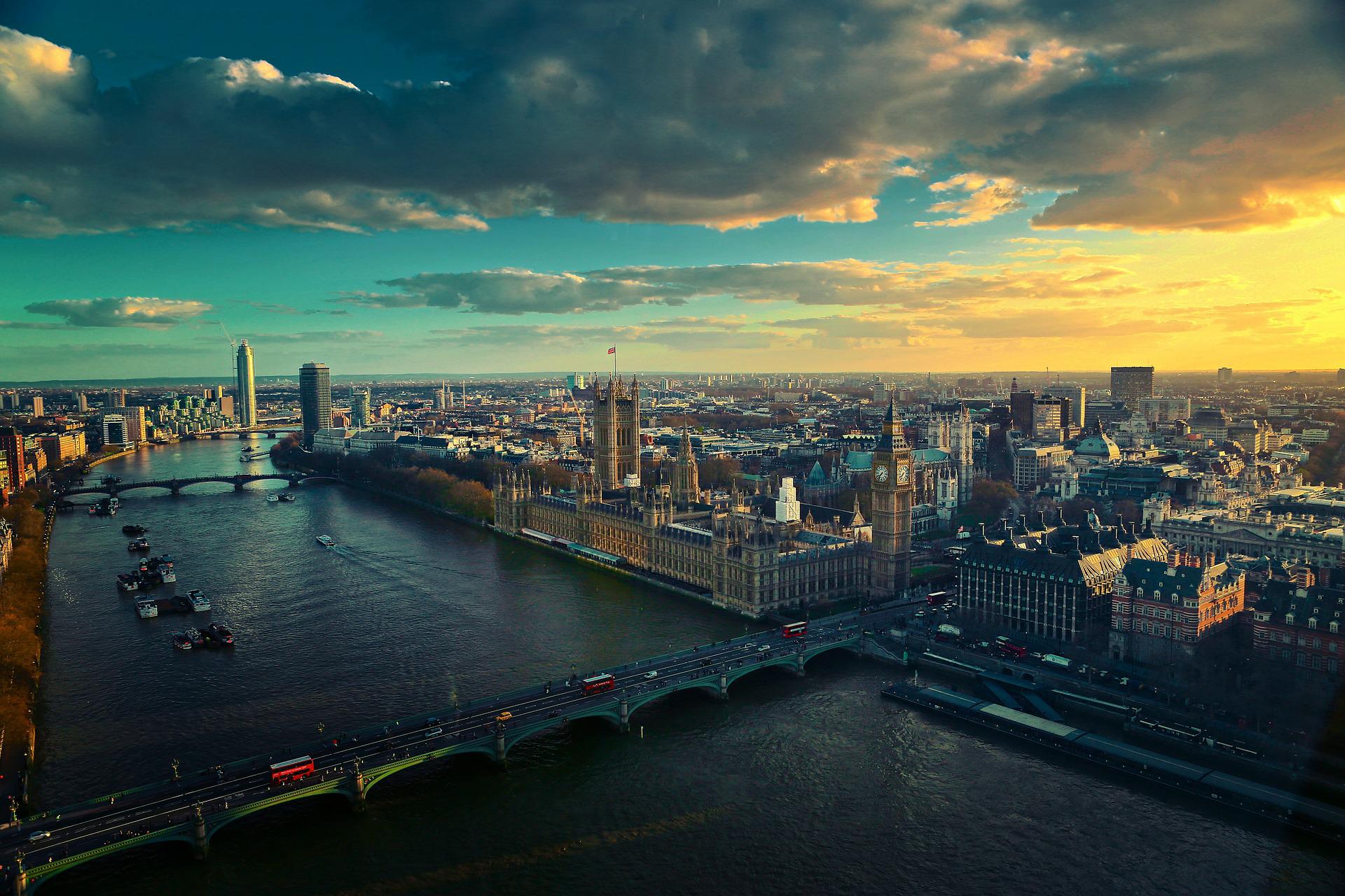 thames-gb886087f7_1920.jpg