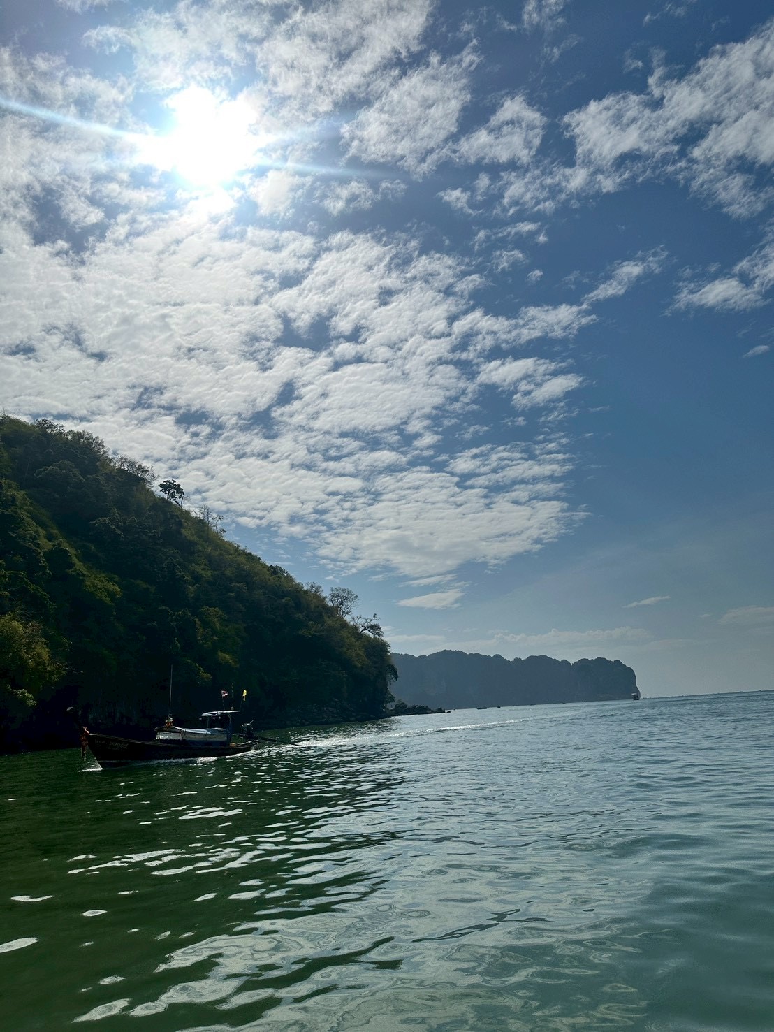 Railay Beach2.jpg