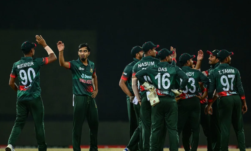 bangladesh-beats-india-by-6-runs-in-6th-super-fours-match-of-the-asia-cup-2023-blurt