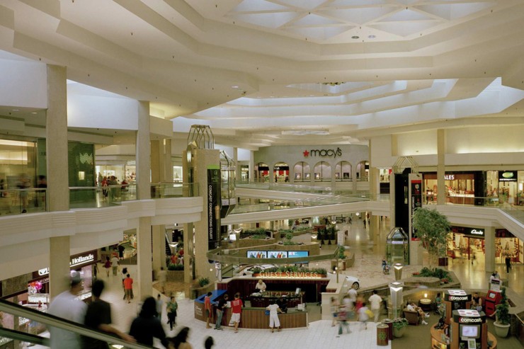 Shopping3-740x493.jpg