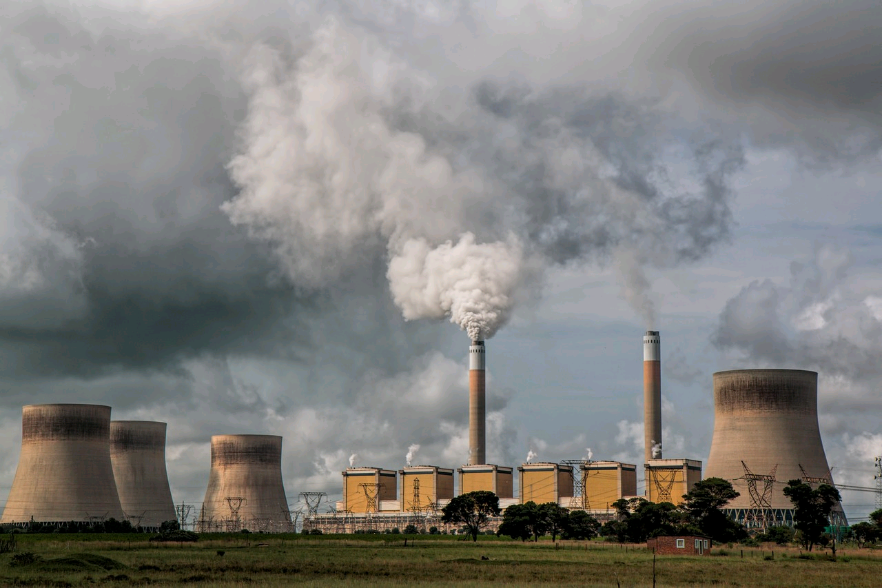 power-station-374097_1280(1).jpg