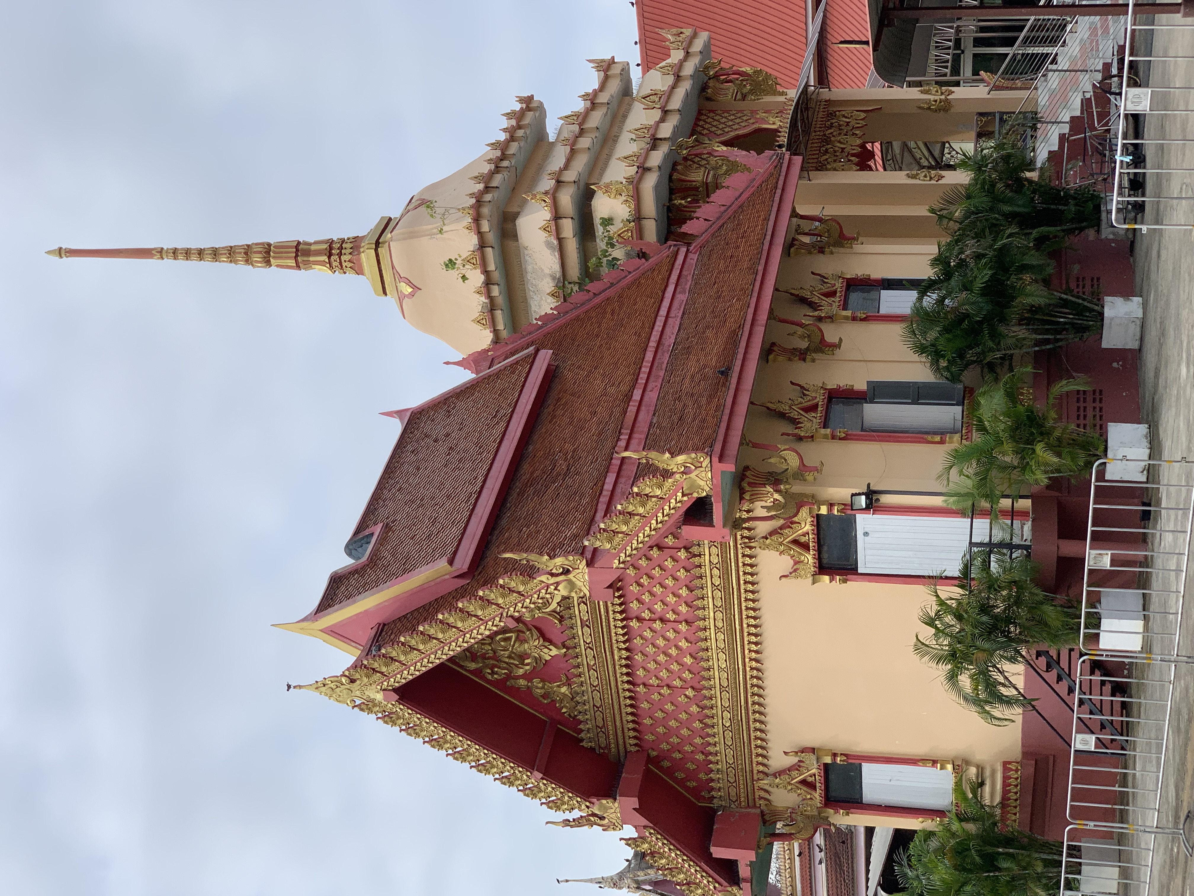 Wat Rat Burana6.jpg