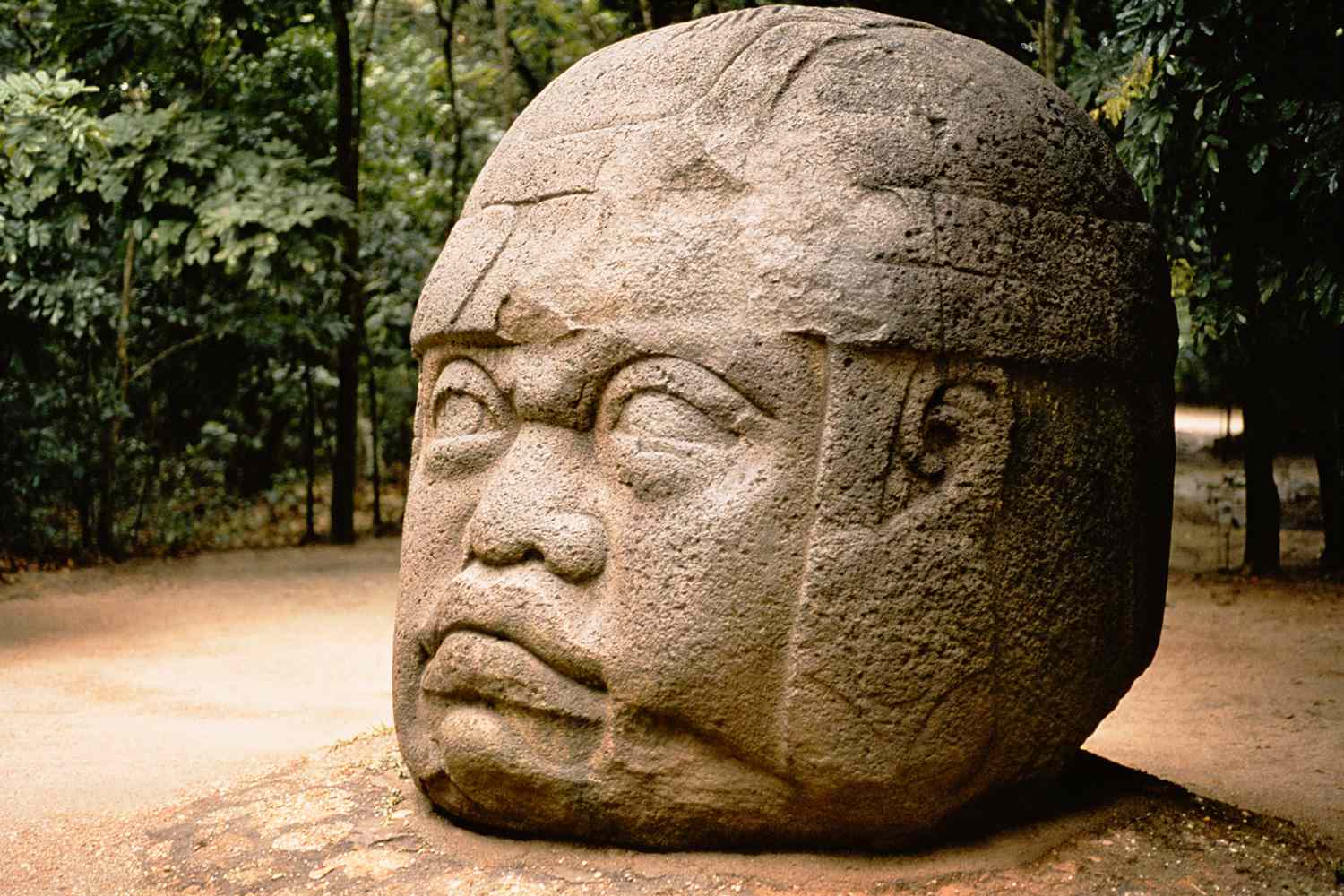 Olmec_1-58d925da3df78c5162d1ba64.jpg