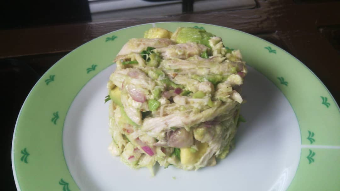 Dieta del pollo y aguacate