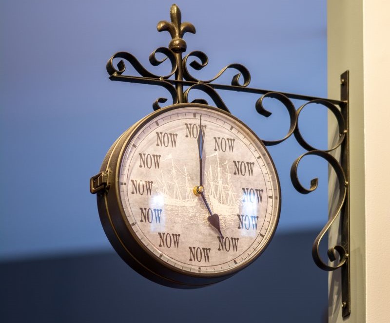 ITFN5-Ornate-Frame-to-Wall-Clock-001.jpg