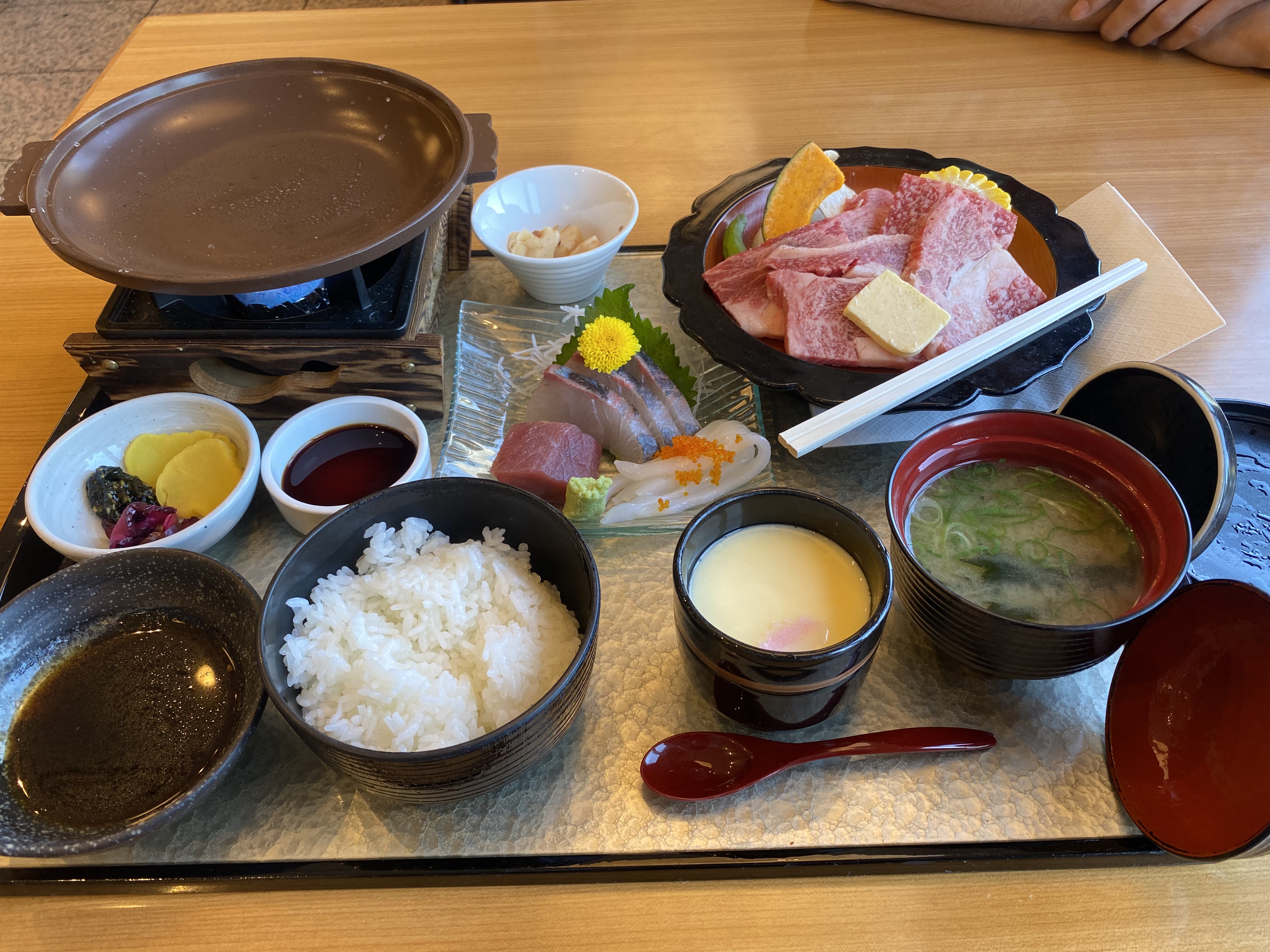 F6EF95E3-AFDA-4000-BA90-7D062B85A4E8.jpeg