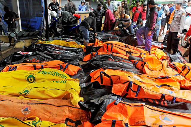 tsunami-2018-12-23rmadp-3-indonesia-tsunami.jpg