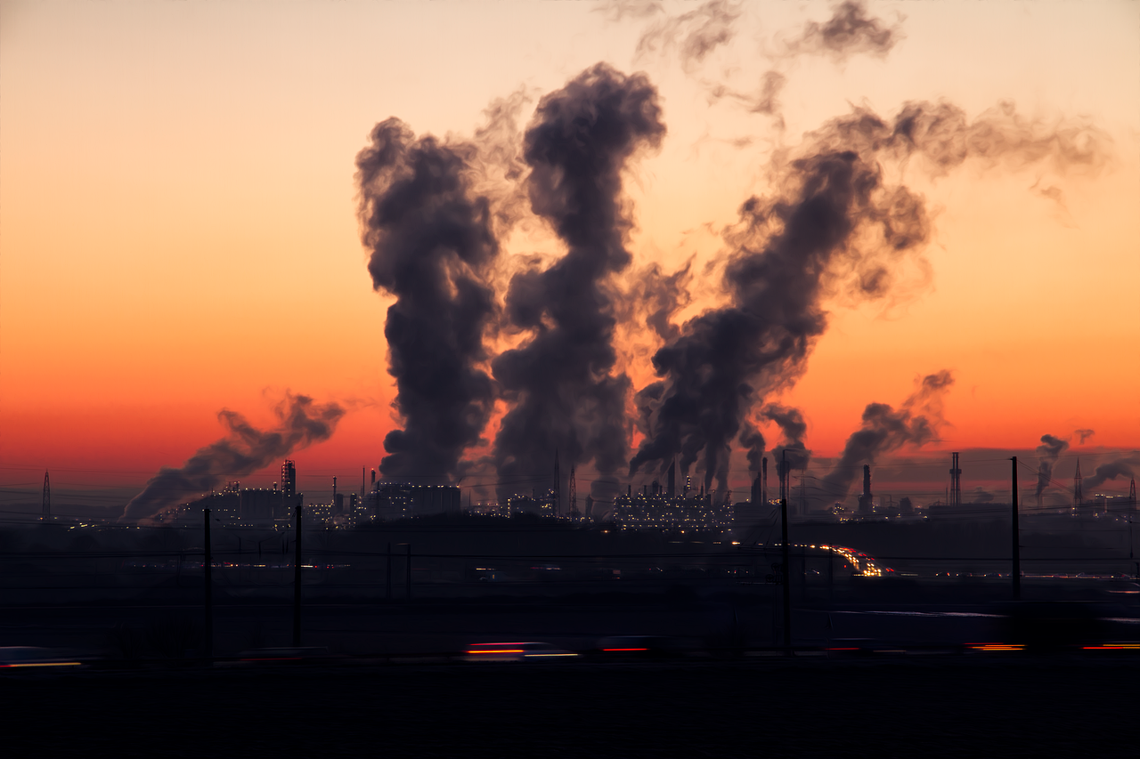 industry-1752876_1280.webp