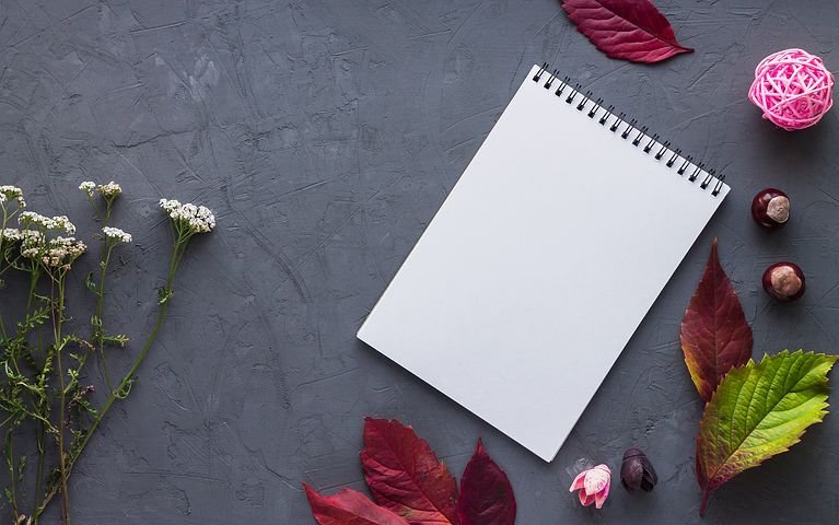 notebook-2984108__480.jpg