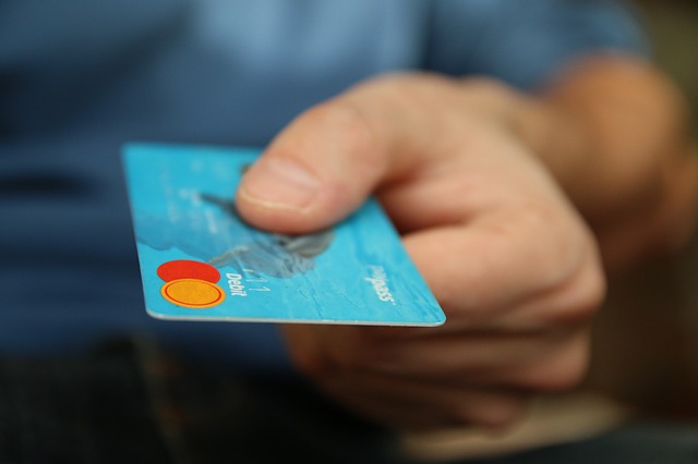 money-256319_640.jpg